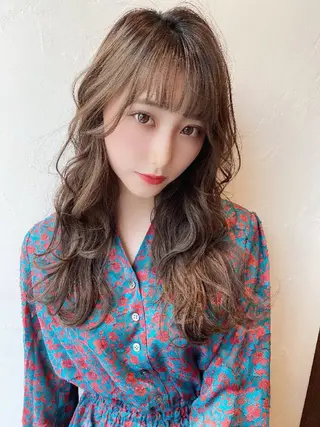 セミロング サロウィン銀座ray店所属・シノヅカ ケンゾーのヘアスタイル