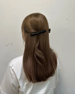 セミロング カラー 加藤 杏のヘアスタイル