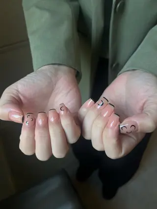 ネイル +vico 堀江店所属・中西 春那のネイルデザイン