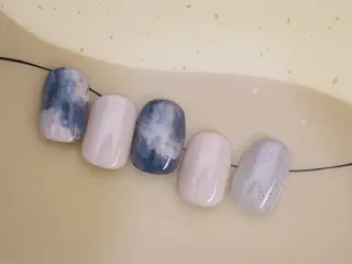 ネイル emunail  kannai所属・. mayuのネイルデザイン