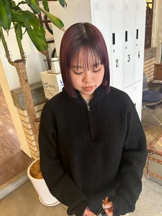 カラー AGREE Momokaのヘアスタイル