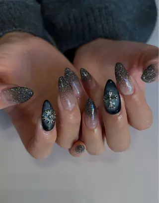 ネイル Nailsalon Olu所属・ネイリスト Nanaのネイルデザイン