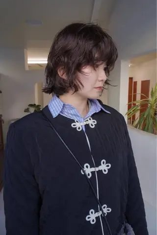 ミディアム パーマ メンズハイトーン/栄 /イトウタケルのヘアスタイル