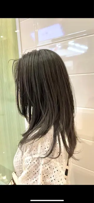セミロング 福田 しずくのヘアスタイル
