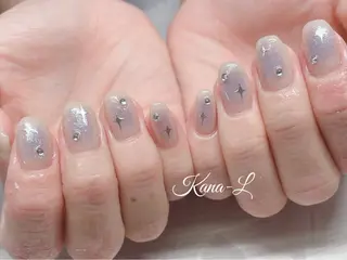 ネイル 芦辺 香奈のネイルデザイン