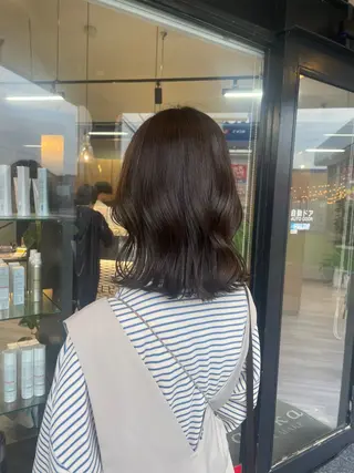 ショート カラー alu所属・マキノ キョウカのヘアスタイル