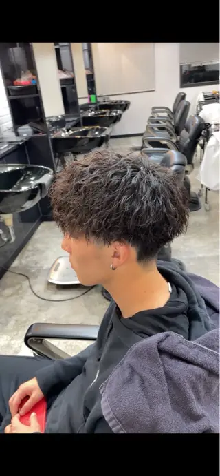 メンズ 神谷 倖平のヘアスタイル