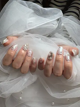 ネイル IRY nail 黒須莉奈のネイルデザイン