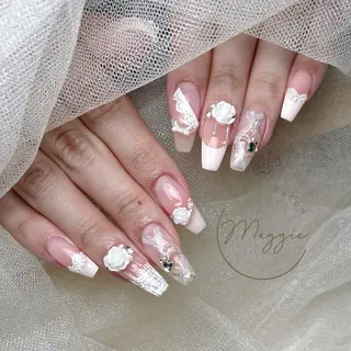 ネイル Maggie Nail🦩のネイルデザイン