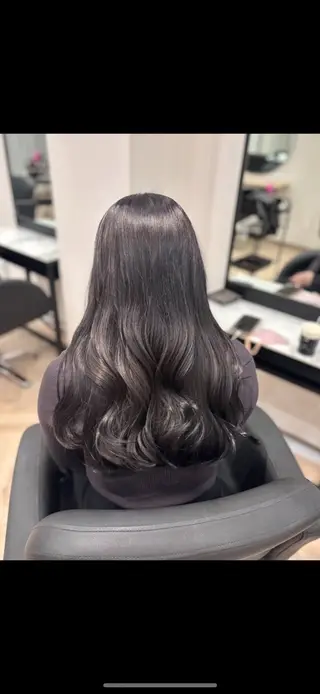 ロング カラー 𝒎𝒐𝒆🩰 名駅/ヘアメ/暖色♡のヘアスタイル