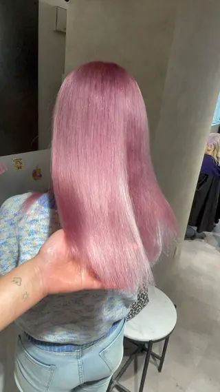 ロング 🇰🇷ハイトーン× 韓国レイヤー레이어드のヘアスタイル