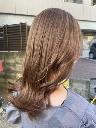 カラー 前田リサコ🌹 ✨艶髪職人のヘアスタイル