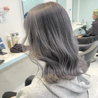 ミディアム カラー 🩵透明感カラー× 縮毛ボブ🩵ヒナノのヘアスタイル
