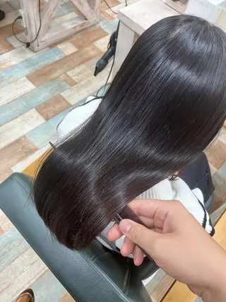 ロング door white hideのヘアスタイル