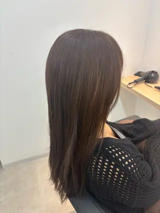 ロング カラー 明石 優衣のヘアスタイル