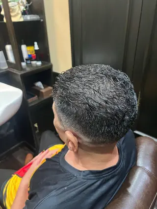 ショート メンズ ヒロ銀座バーバーショップ秋葉原店所属・堀 真人のヘアスタイル