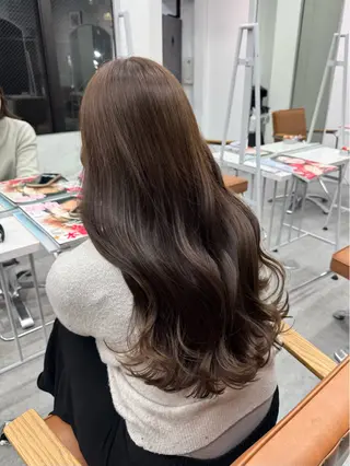 ロング カラー ヘアアレンジ 🫧ブリーチなし/ ベージュ/安形翔🫧のヘアスタイル