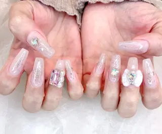 ネイル U nail 🩷新宿店のネイルデザイン