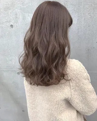 ロング カラー パーマ 森山 陽菜のヘアスタイル