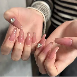 ネイル 宮澤 朱里のネイルデザイン