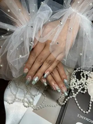 ネイル 濱岡 咲のネイルデザイン