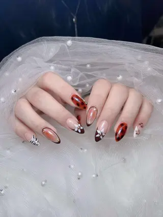 ネイル Lumi Nail 新大久保3‘のネイルデザイン