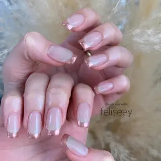 ネイル feliseey 〘フェリシー 〙のネイルデザイン