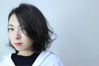 ミディアム カラー パーマ Lobec本山　吉村 勇樹のヘアスタイル