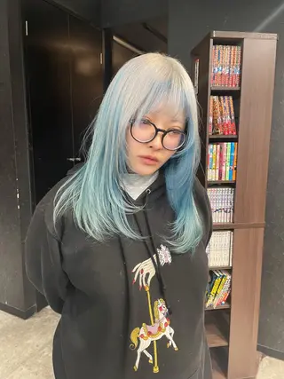 ミディアム ハンソン ディンのヘアスタイル