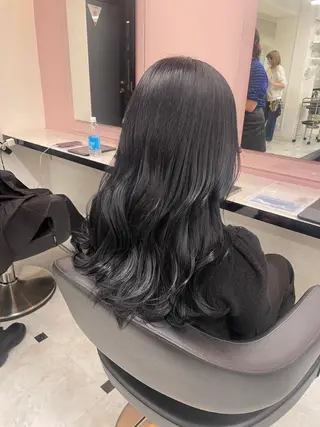 カラー MIO/暗髪📓/ 艶カラー🫟/のヘアスタイル