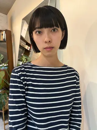ショート レイヤーカット\ウル フ　chinatsuのヘアスタイル
