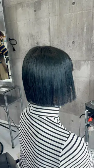 ショート カラー レイヤーの魔術師 𓍼takumi𓍼のヘアスタイル