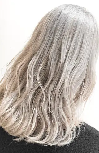 セミロング カラー 最高峰の技術力☆ 樋口健人のヘアスタイル