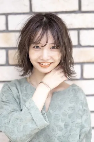 カラー beauty: beast 中目黒店のヘアスタイル