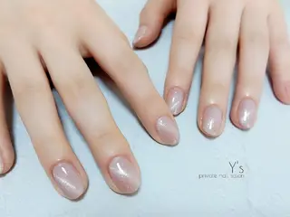 ネイル YUMI NAGAI  のネイルデザイン