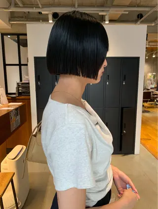 セミロング カラー ボブ　艶カラー パーマ/横山大樹のヘアスタイル