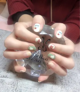 ネイル ベラッコ所属・ネイルサロン ベラッコのネイルデザイン