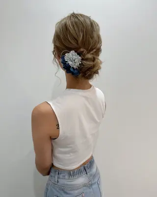 セミロング ヘアアレンジ ブリーチなしWカラー ヘアセット🎀はるかのヘアスタイル