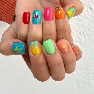 ネイル nail salon　Natural Cure所属・平井 彩香のネイルデザイン
