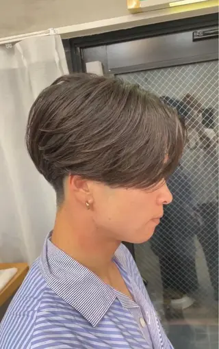 ミディアム カラー メンズ モナン新宿所属・曲がる縮毛 メンズ 毛流れ 佐々木 優のヘアスタイル