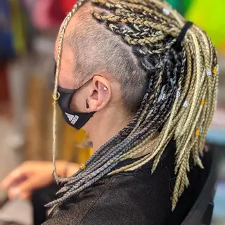 メンズ ヘアアレンジ scamp ★のヘアスタイル