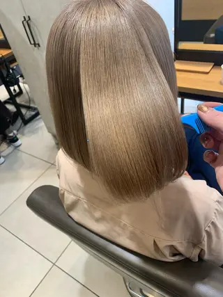 ミディアム カラー 縮毛矯正✖️似合わせ 🌻ヒトミのヘアスタイル