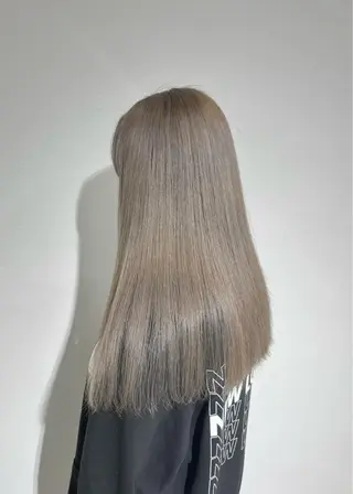 ロング allum所属・allum SAKURAのヘアスタイル