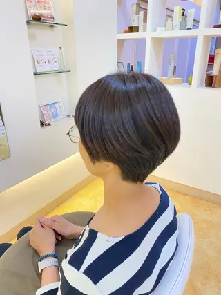 ショート 小松 千夏のヘアスタイル