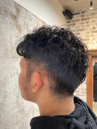 ショート パーマ 【お洒落パーマ】 Elme　肥塚康汰郎のヘアスタイル