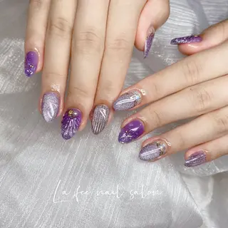 ネイル La feeのネイルデザイン