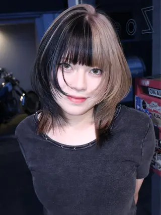 ミディアム シイヤ ハナノのヘアスタイル