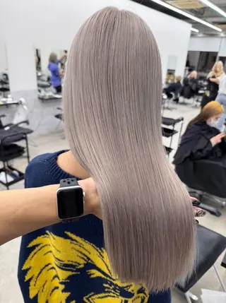 カラー 和木坂 日美のヘアスタイル