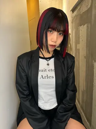 ミディアム mirai/ブリーチ ダブルカラーのヘアスタイル