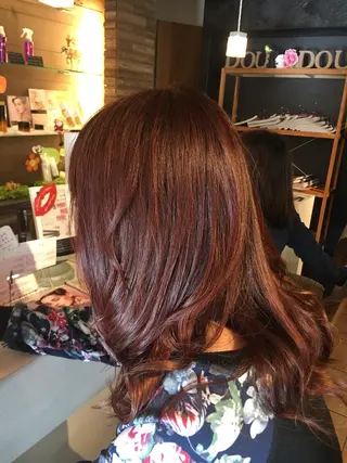 ミディアム カラー 三尾 麻美のマツエク・マツパデザイン